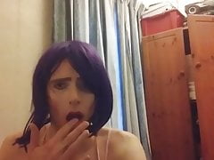 Skinny femboy jerks off and eats her cum