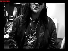 Ministry's Al Jourgensen gets caught in a dressing room v3