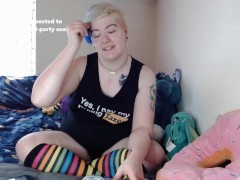 'FTM Trans Guy Review's a Dildo But It Doesn't Fit - 8 Inch Thick Clear Cock'